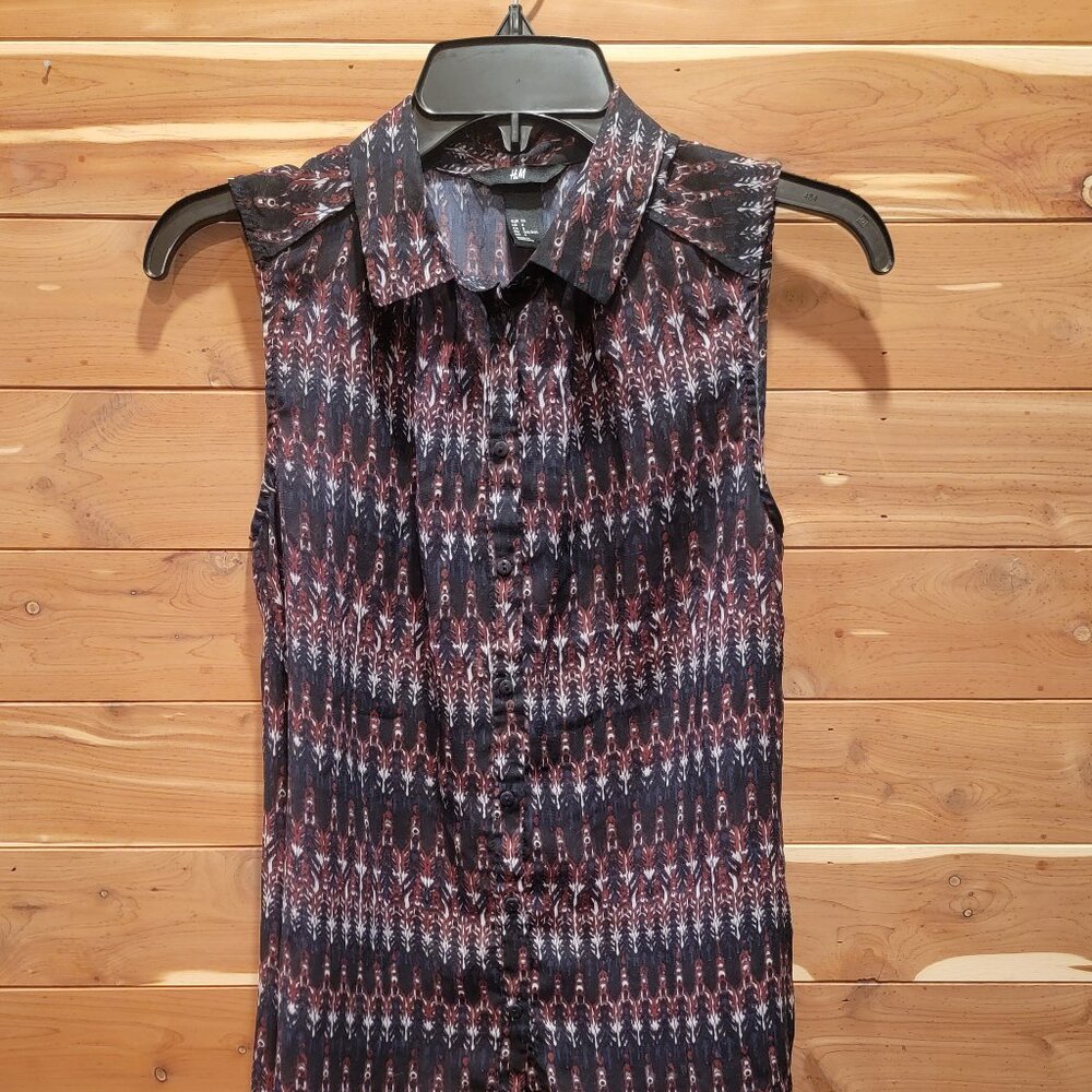 H&M Womans Sheer Multi-Color Collared Botton Sleeveless Top Size 6